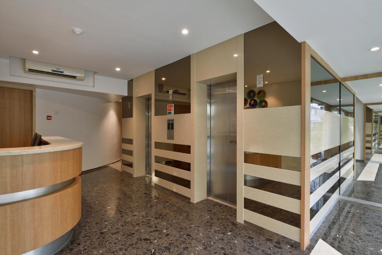 Hotel Leafio-Near Airport 孟买 外观 照片